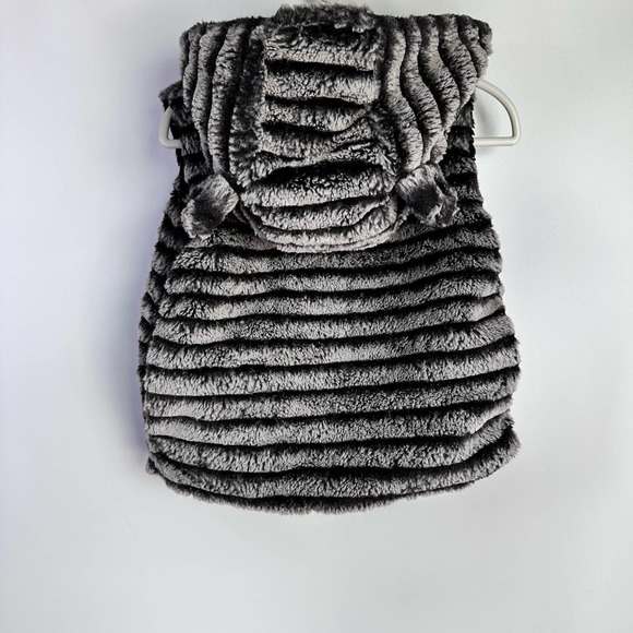 Widgeon Kids Faux Fur Teddy Bear Vest Black and gray with pockets 2T - Picture 2 of 8
